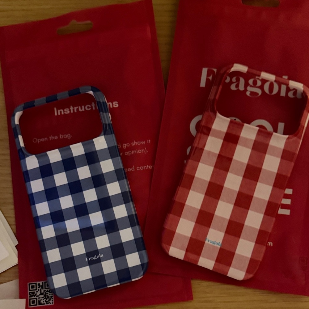 Fragola Gingham Blue and Red Phone Case Duo
